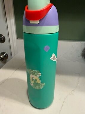Teal Stainless-Style Water Bottle with Purple Accent